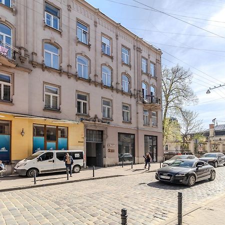 Апартаменти На Коперника Lviv Ngoại thất bức ảnh