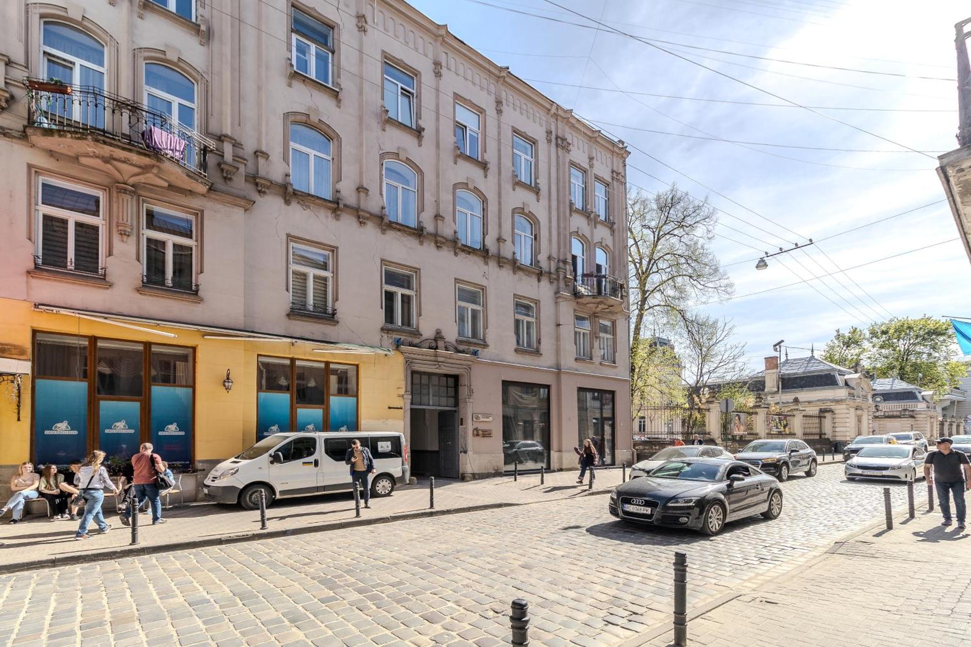 Апартаменти На Коперника Lviv Ngoại thất bức ảnh